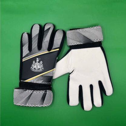 Newcastle United Goalie Gloves